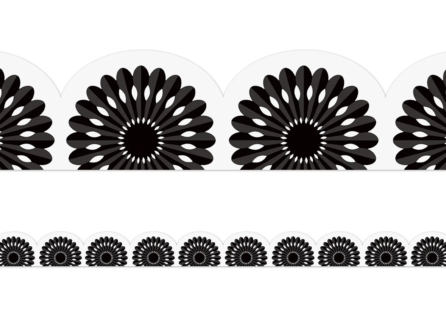 Black-And-White Fiesta Scalloped Border