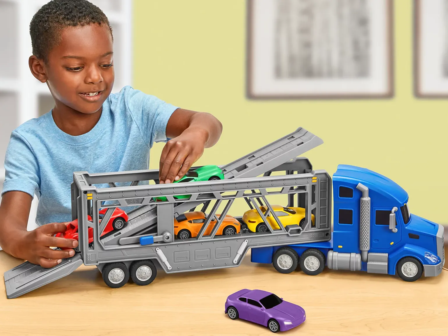 On the Move! Big Rig Car Carrier