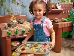 Pretend & Play Mud Oven