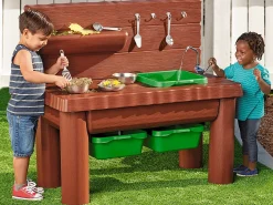 Pump & Play Mud Kitchen