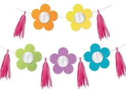 Retro Remix Flower and Tassel Accents